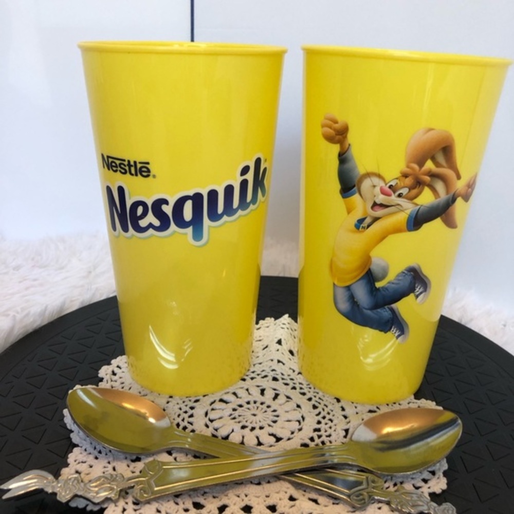 Set of 2 Nesquick Cups and Mixing Spoons